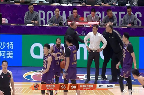 多特蒙德落后两球上演大逆转 主场3-2击败汉堡